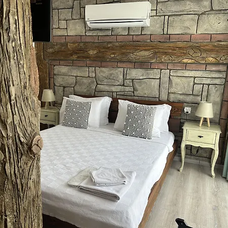 Pupa Alacati Butik *