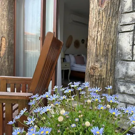 Pupa Alacati Butik Hotel