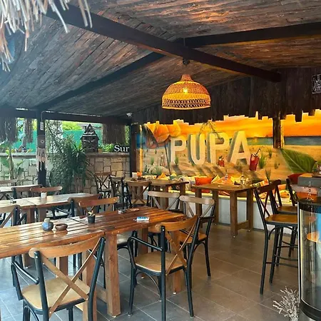 Pupa Alacati Butik Hotel