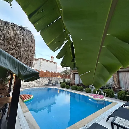 Pupa Alacati Butik فندق