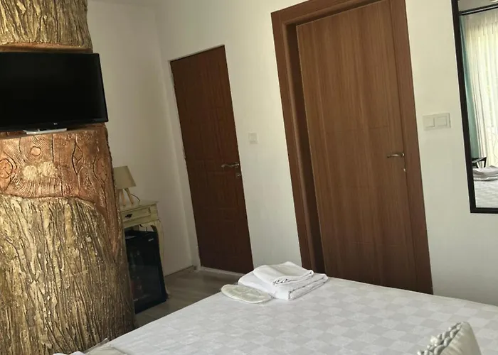 Pupa Alacati Butik *